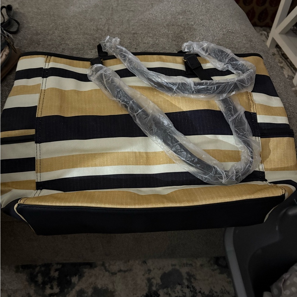 Thirty-One brand new Cindy Striped Tote Bag - Black, Gold, and Cream